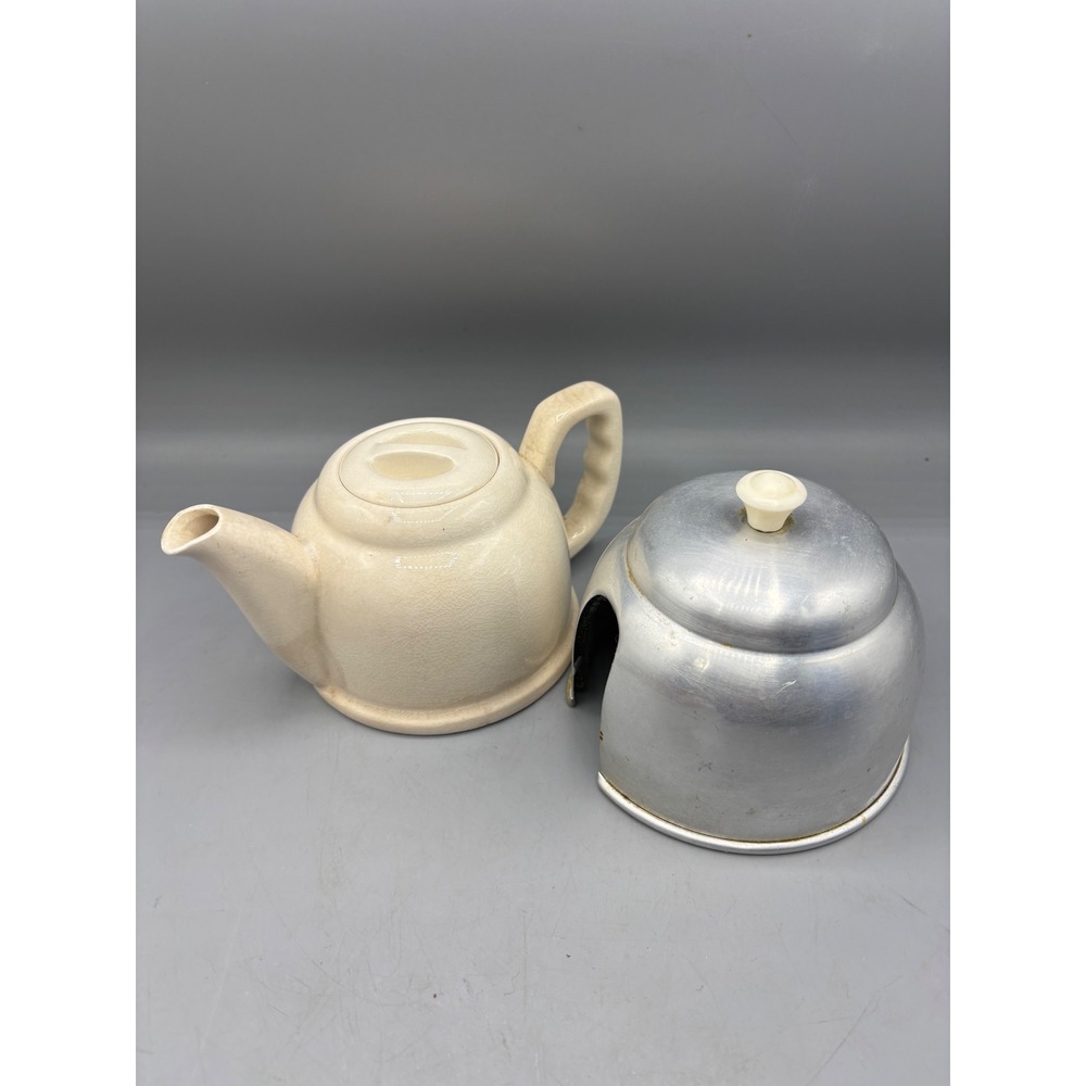 Vtg Ceramic Teapot Aluminum Cozy Covered Single Serve Small - Picture 2 of 8